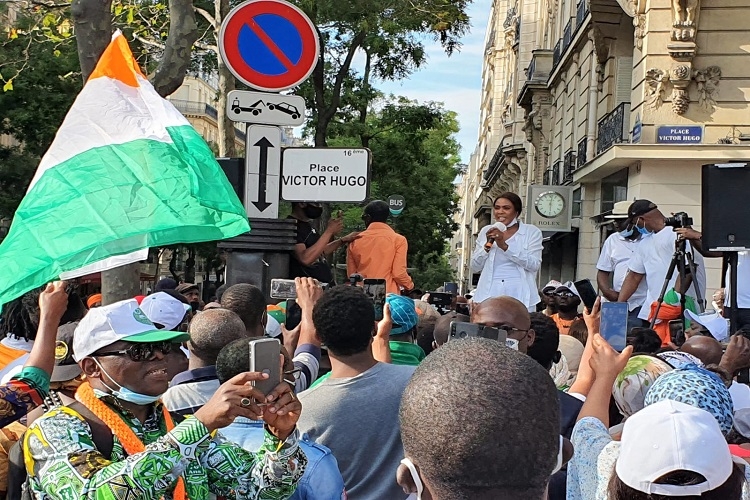 Grand meeting de l'opposition ivoirienne à Paris...Me Affoussiata Bamba-Lamine : « Non au 3ème mandat illégal et anticonstitutionnel de Ouattara »	