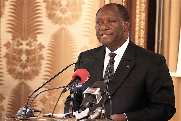 Une instruction ouverte à Paris contre des proches de Ouattara	