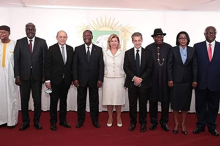 Ce « 3ème mandat » de Ouattara commence très mal